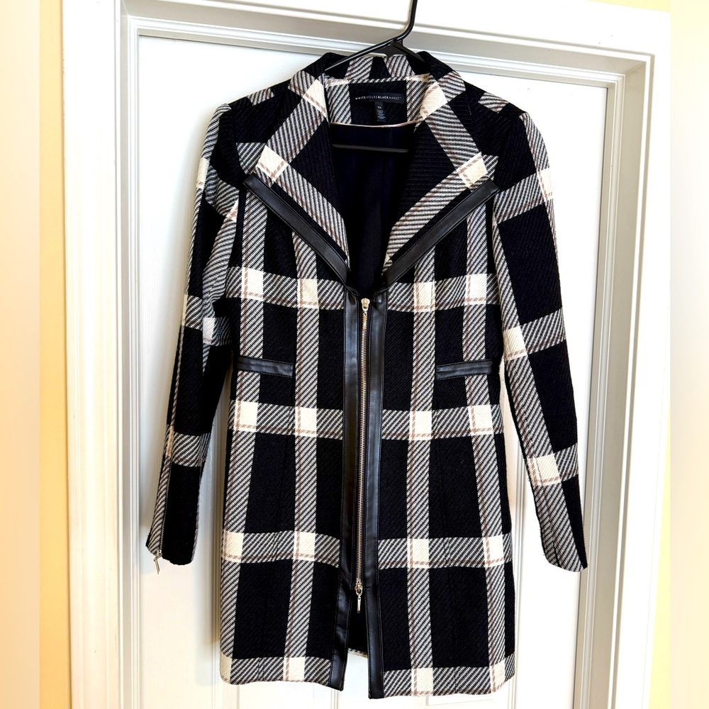 White House Black Market Blazer, XS